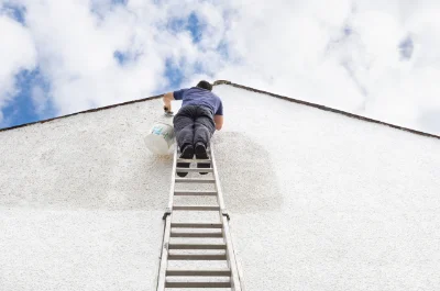 Peinture extérieure à Maule — façades et ravalement